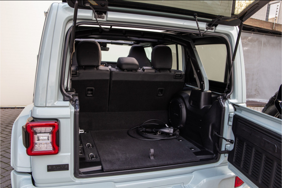 Jeep Wrangler Unlimited 4xe 380pk Brute Richmond Pure Skyview, VOL Nwpr. 155.000,-