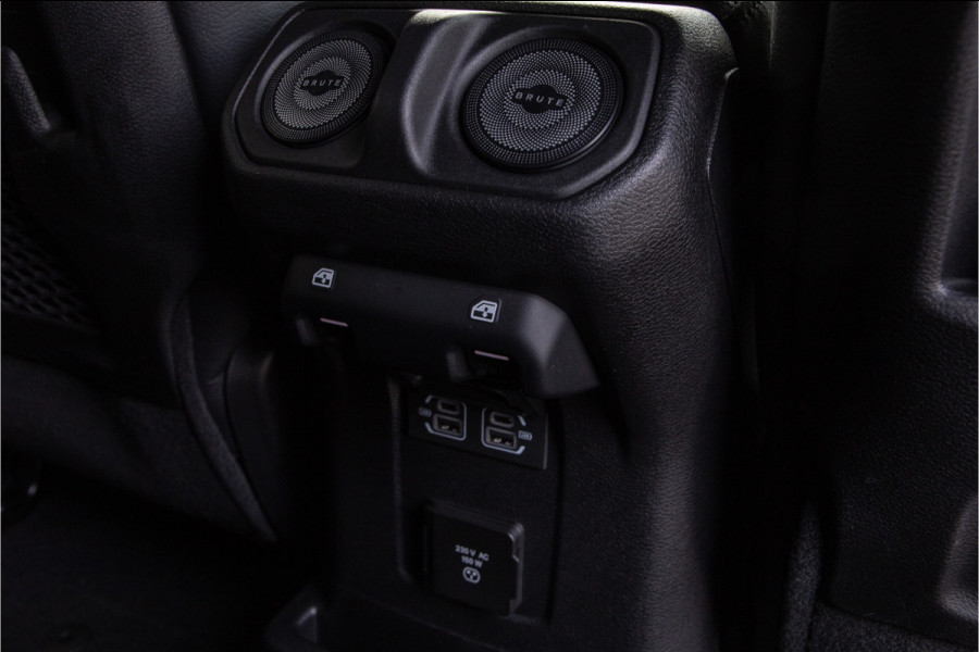 Jeep Wrangler Unlimited 4xe 380pk Brute Richmond Pure Skyview, VOL Nwpr. 155.000,-