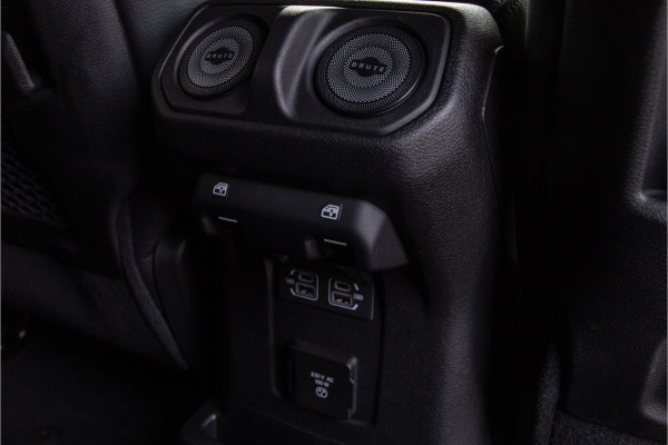 Jeep Wrangler Unlimited 4xe 380pk Brute Richmond Pure Skyview, VOL Nwpr. 155.000,-