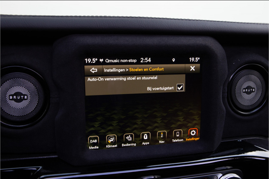 Jeep Wrangler Unlimited 4xe 380pk Brute Richmond Pure Skyview, VOL Nwpr. 155.000,-
