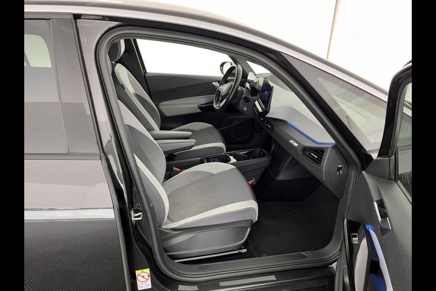 Volkswagen ID.3 First Plus 58 kWh [ 3-Fase ] (INCL.BTW) *FULL-LED | MATRIX-LED | DIGI-COCKPIT | NAVI-FULLMAP | AMBIENT-LIGHT | KEYLESS | CAMERA | COMFORT-SEATS | DAB+ | ECC | PDC | CRUISE | 19''ALU*