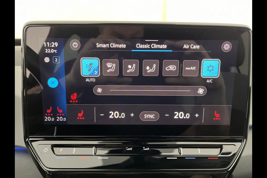 Volkswagen ID.3 First Plus 58 kWh [ 3-Fase ] (INCL.BTW) *FULL-LED | MATRIX-LED | DIGI-COCKPIT | NAVI-FULLMAP | AMBIENT-LIGHT | KEYLESS | CAMERA | COMFORT-SEATS | DAB+ | ECC | PDC | CRUISE | 19''ALU*
