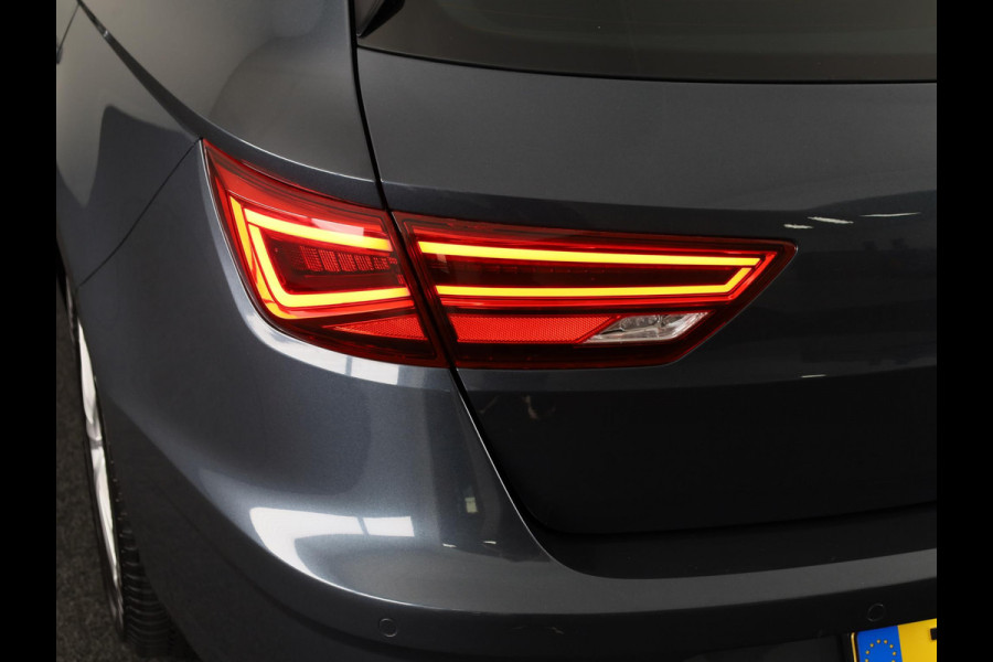 Seat León ST 1.0 EcoTSI Style Business Intense 115pk | Navigatie | Virtual Cockpit | Full-Link | Parkeersensoren