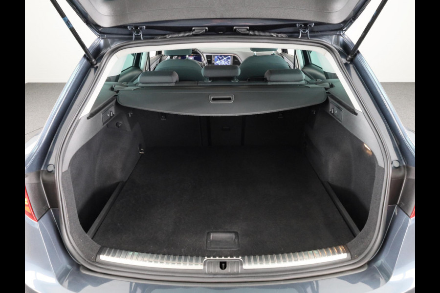 Seat León ST 1.0 EcoTSI Style Business Intense 115pk | Navigatie | Virtual Cockpit | Full-Link | Parkeersensoren