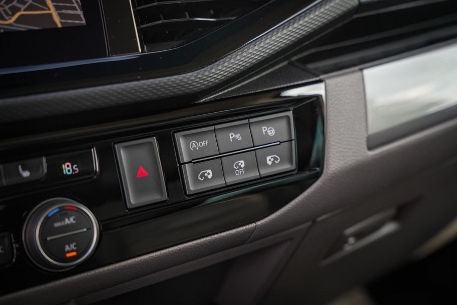 Volkswagen Transporter 2.0 TDI L2H1 31 DC Highline Caravalle ABT Elek Schuifdeur 2x ACC Camera Virtual Dash DAB+ Leer