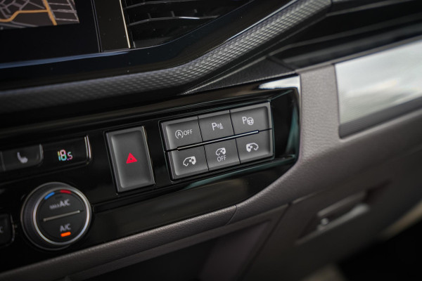 Volkswagen Transporter 2.0 TDI L2H1 31 DC Highline Caravalle ABT Elek Schuifdeur 2x ACC Camera Virtual Dash DAB+ Leer
