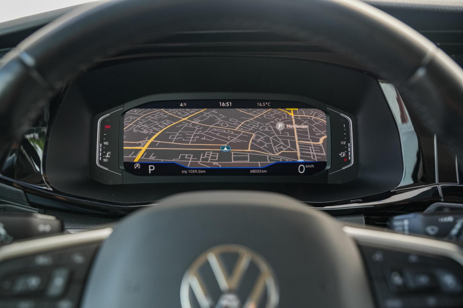 Volkswagen Transporter 2.0 TDI L2H1 31 DC Highline Caravalle ABT Elek Schuifdeur 2x ACC Camera Virtual Dash DAB+ Leer