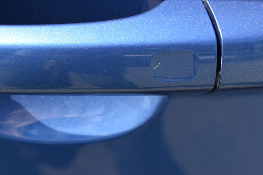 Volvo V40 T3 150PK Polar+ Sport | H&K | Trekhaak | Panoramadak | Camera | Stoelverwarming