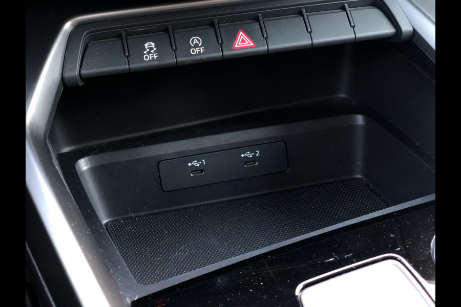 Audi A3 Sportback 30 TFSI Advanced Ed. | V.Cockp., ACC, Navi, Carplay/Android, Stoelverw., 18'' LMV, PDC, LED | Dealeronderhouden|