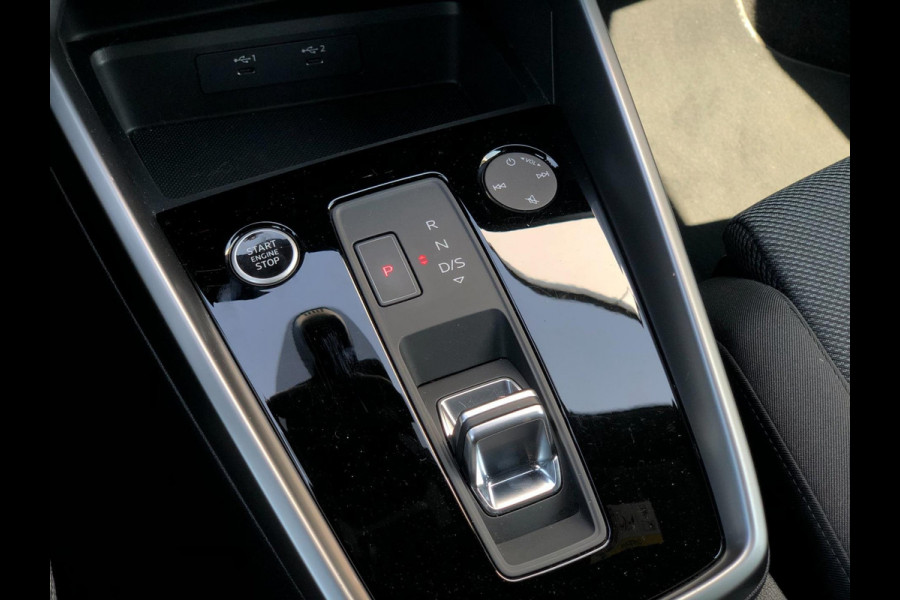 Audi A3 Sportback 30 TFSI Advanced Ed. | V.Cockp., ACC, Navi, Carplay/Android, Stoelverw., 18'' LMV, PDC, LED | Dealeronderhouden|