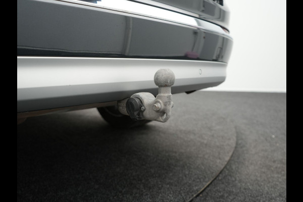 Volvo XC90 T8 Recharge AWD Inscription Plug In Hybrid 394pk 7 Persoons Dealer O.H. INCL BTW PHEV | Lederen Sportstoelen Memory | Pilot Assist | Trekhaak af Fabriek | Adaptive Cruise | Navigatie | Camera | Apple Carplay | L.M. 20" | DAB |