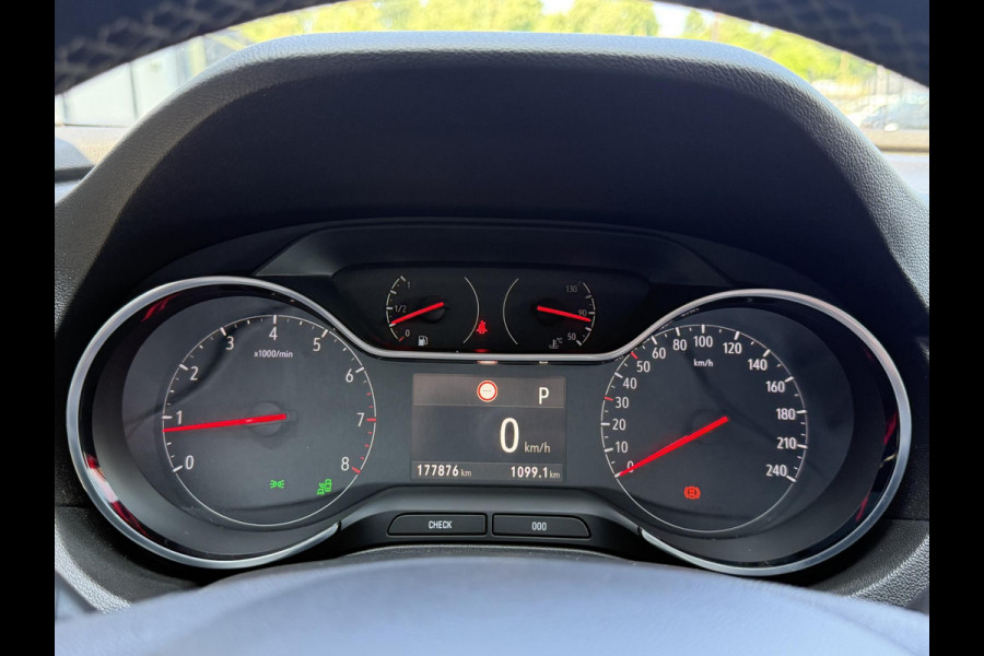 Opel Grandland X 1.2 Turbo Innovation Automaat,1e Eigenaar,Camera,Navi,Pdc V+A,Lm Velgen,Leder,Stoelverwarming,Stoelverkoeling,Dodehoek,Stuurverwarming,131pk,Apk tot 08-2026