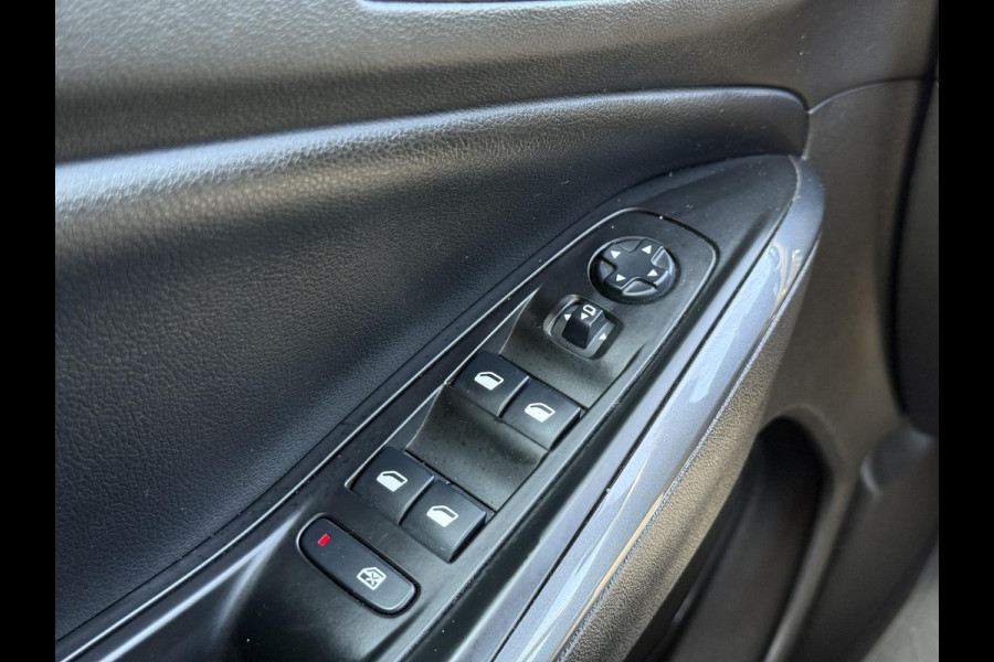 Opel Grandland X 1.2 Turbo Innovation Automaat,1e Eigenaar,Camera,Navi,Pdc V+A,Lm Velgen,Leder,Stoelverwarming,Stoelverkoeling,Dodehoek,Stuurverwarming,131pk,Apk tot 08-2026