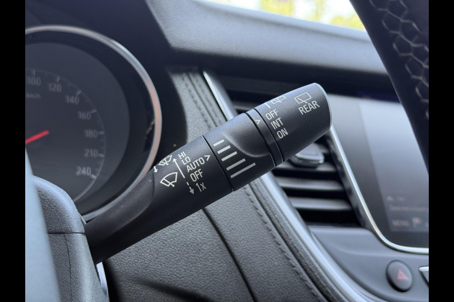 Opel Grandland X 1.2 Turbo Innovation Automaat,1e Eigenaar,Camera,Navi,Pdc V+A,Lm Velgen,Leder,Stoelverwarming,Stoelverkoeling,Dodehoek,Stuurverwarming,131pk,Apk tot 08-2026