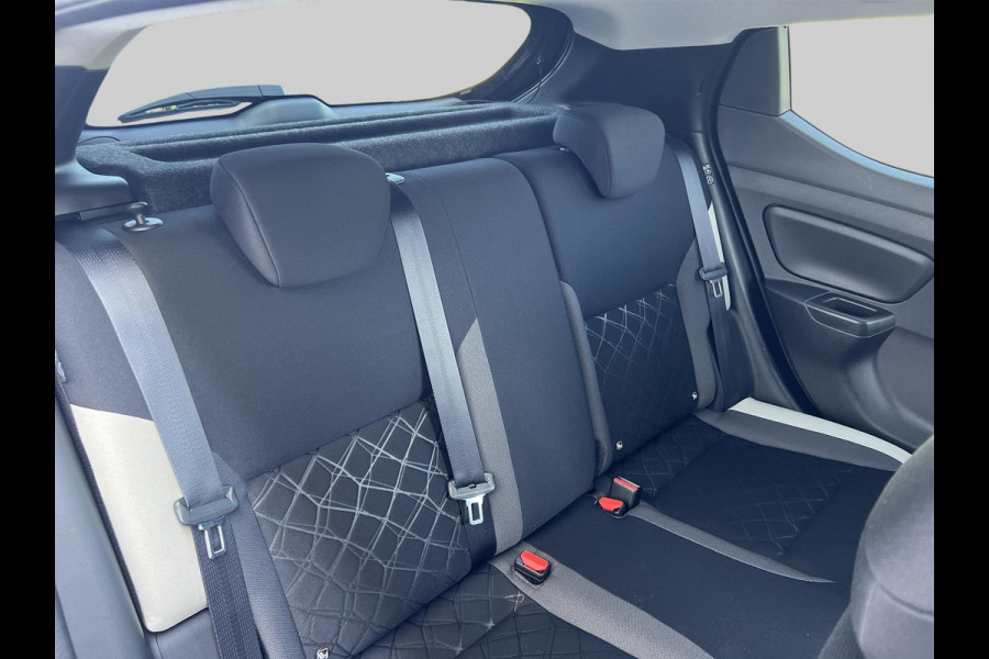 Nissan Micra 0.9 IG-T N-Connecta | navigatie | stoelverwarming | keyless entry | cruise control | climate control | achteruitrijcamera