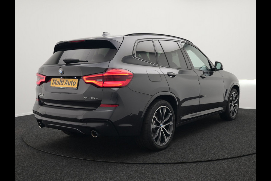 BMW X3 xDrive30e M Sport Plug In Hybrid 293pk Dealer O.H PHEV | Panodak | Adaptive Cruise | Head Up | 360 Camera | Harmand Kardon | Lederen Sportstoelen Memory | 20 "L.M | Sfeerverlichting | Virtual |