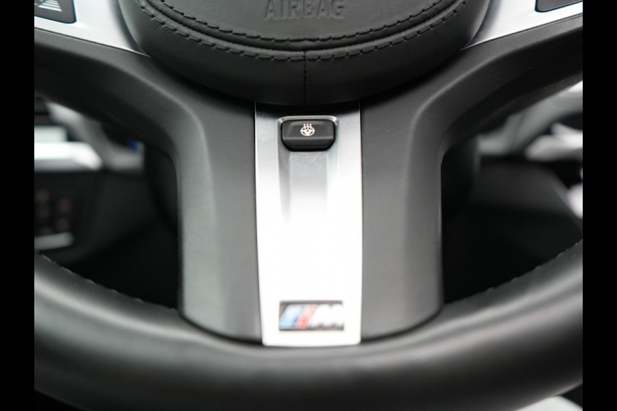 BMW X3 xDrive30e M Sport Plug In Hybrid 293pk Dealer O.H PHEV | Panodak | Adaptive Cruise | Head Up | 360 Camera | Harmand Kardon | Lederen Sportstoelen Memory | 20 "L.M | Sfeerverlichting | Virtual |