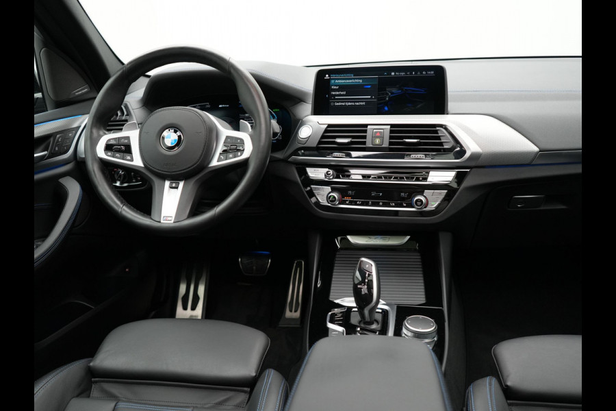BMW X3 xDrive30e M Sport Plug In Hybrid 293pk Dealer O.H PHEV | Panodak | Adaptive Cruise | Head Up | 360 Camera | Harmand Kardon | Lederen Sportstoelen Memory | 20 "L.M | Sfeerverlichting | Virtual |