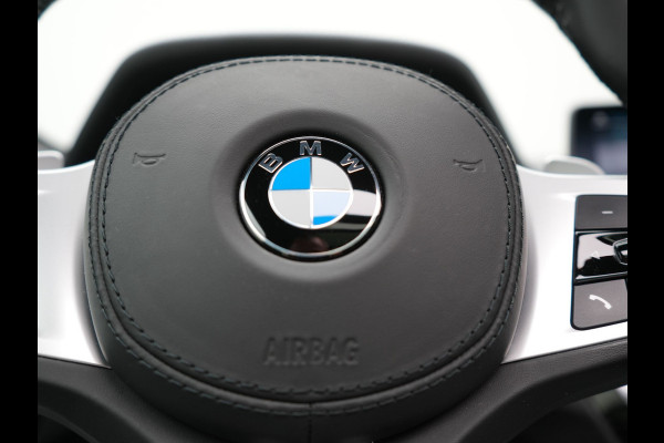 BMW X3 xDrive30e M Sport Plug In Hybrid 293pk Dealer O.H PHEV | Panodak | Adaptive Cruise | Head Up | 360 Camera | Harmand Kardon | Lederen Sportstoelen Memory | 20 "L.M | Sfeerverlichting | Virtual |