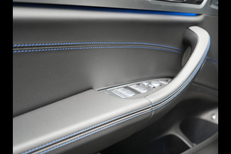BMW X3 xDrive30e M Sport Plug In Hybrid 293pk Dealer O.H PHEV | Panodak | Adaptive Cruise | Head Up | 360 Camera | Harmand Kardon | Lederen Sportstoelen Memory | 20 "L.M | Sfeerverlichting | Virtual |