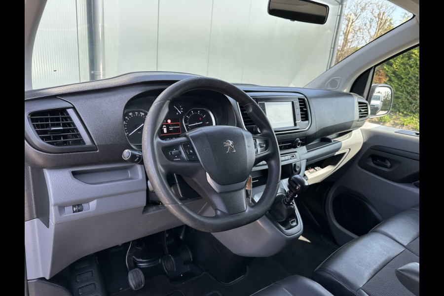 Peugeot Expert 2.0 HDI 123 PK / L2H1 / 1e EIG. / 82.553 KM / TREKHAAK / AIRCO / CRUISE / NAVI