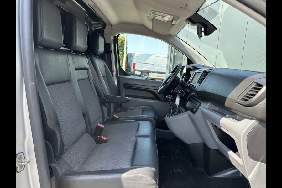 Peugeot Expert 2.0 HDI 123 PK / L2H1 / 1e EIG. / 82.553 KM / TREKHAAK / AIRCO / CRUISE / NAVI