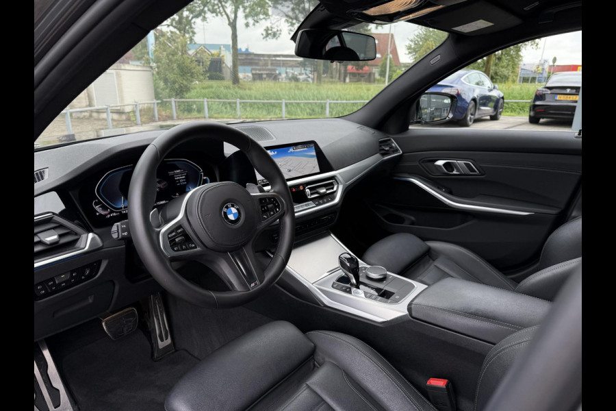 BMW 3-serie 330e Aut. Hybrid M-Sport | Sport Leder | Navi | Carplay | Xenon-LED |