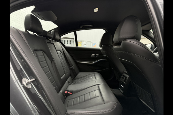 BMW 3-serie 330e Aut. Hybrid M-Sport | Sport Leder | Navi | Carplay | Xenon-LED |
