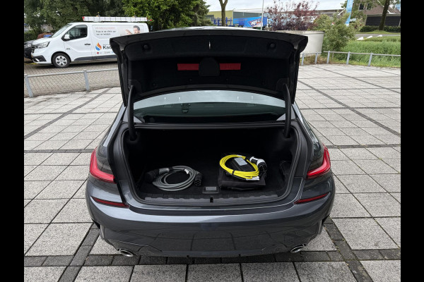 BMW 3-serie 330e Aut. Hybrid M-Sport | Sport Leder | Navi | Carplay | Xenon-LED |