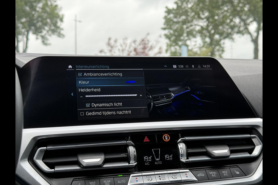 BMW 3-serie 330e Aut. Hybrid M-Sport | Sport Leder | Navi | Carplay | Xenon-LED |