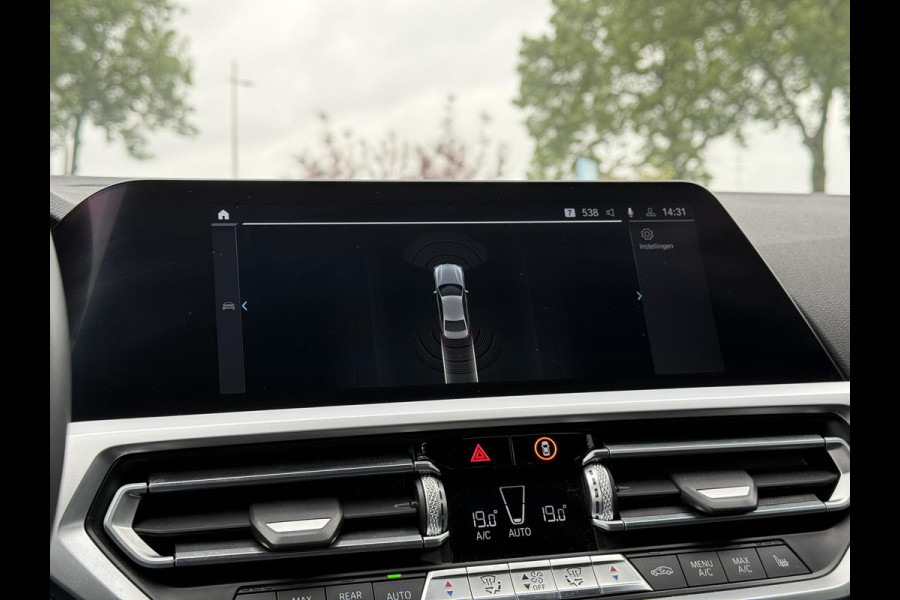 BMW 3-serie 330e Aut. Hybrid M-Sport | Sport Leder | Navi | Carplay | Xenon-LED |