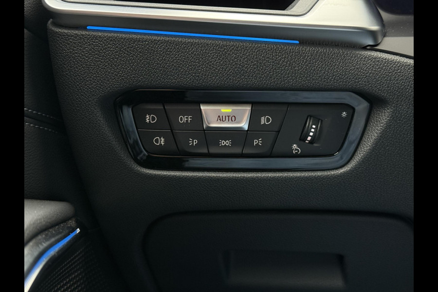 BMW 3-serie 330e Aut. Hybrid M-Sport | Sport Leder | Navi | Carplay | Xenon-LED |