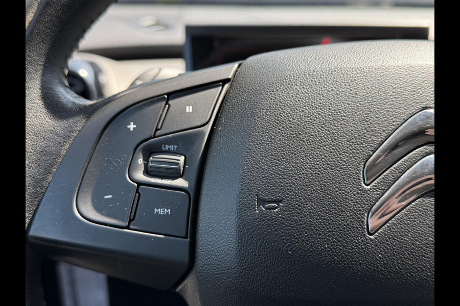 Citroën C4 Cactus 1.2 PureTech Shine Automaat,Dealer Onderhouden,Navi,Camera,Clima,Cruise,Pdc,Lm velgen,Apk tot 07-2026