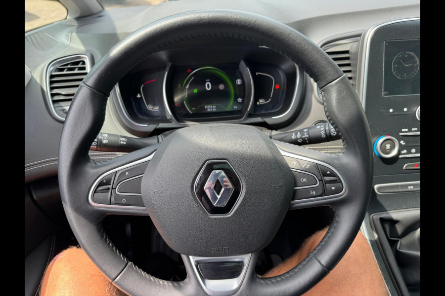Renault Scénic TCe 140 Intens 1e eigenaar / LM 20'' / Navi / P-sensoren V&A / Camera / Clima /
