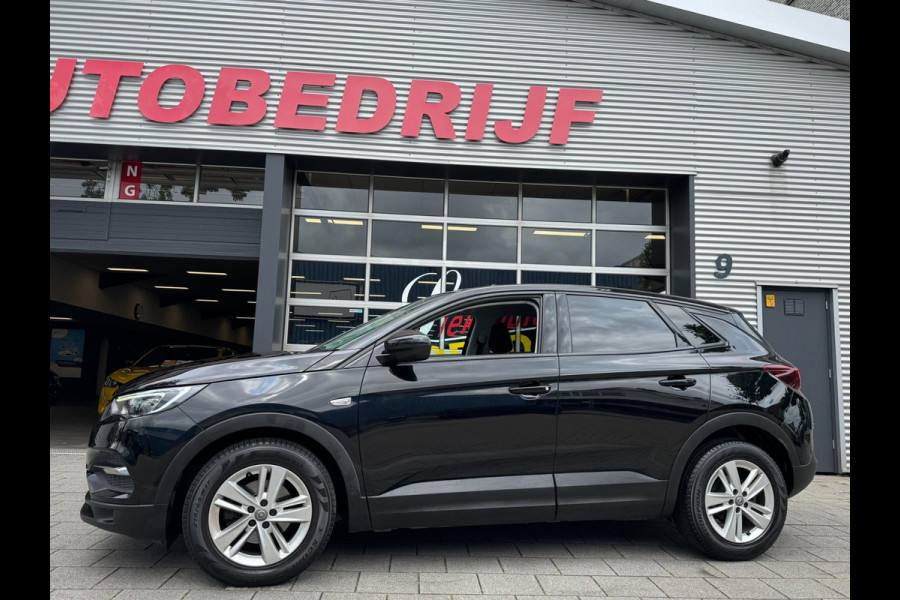 Opel Grandland X 1.2 Turbo Business Edition - Automaat I Navigatie I Airco I PDC I Comfort pakket I Dealer onderhouden