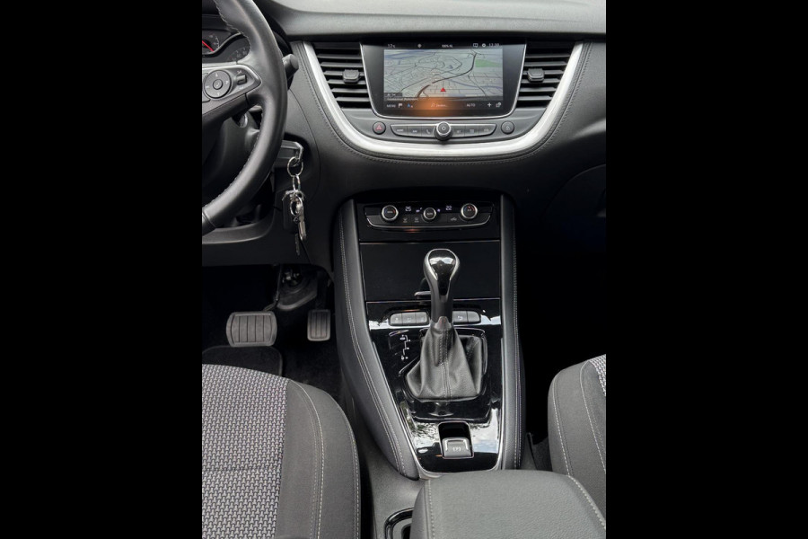 Opel Grandland X 1.2 Turbo Business Edition - Automaat I Navigatie I Airco I PDC I Comfort pakket I Dealer onderhouden
