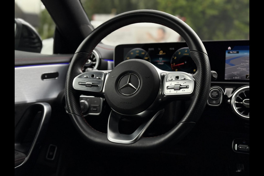Mercedes-Benz CLA-Klasse Shooting Brake 200 Aut. Sol AMG Sport | Panorama | Sfeer Verl. | Navi | Camera |