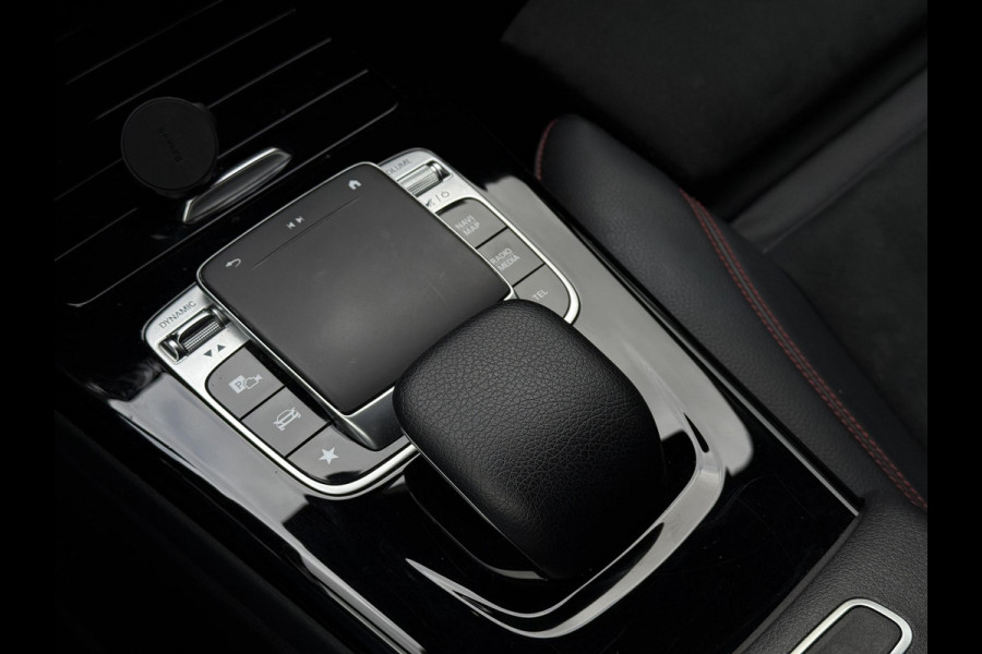 Mercedes-Benz CLA-Klasse Shooting Brake 200 Aut. Sol AMG Sport | Panorama | Sfeer Verl. | Navi | Camera |