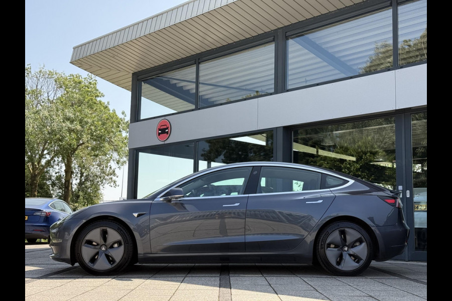 Tesla Model 3 Long Range Dual AWD | Autopilot | Panorama | Leder |