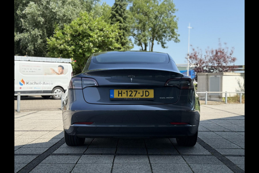 Tesla Model 3 Long Range Dual AWD | Autopilot | Panorama | Leder |