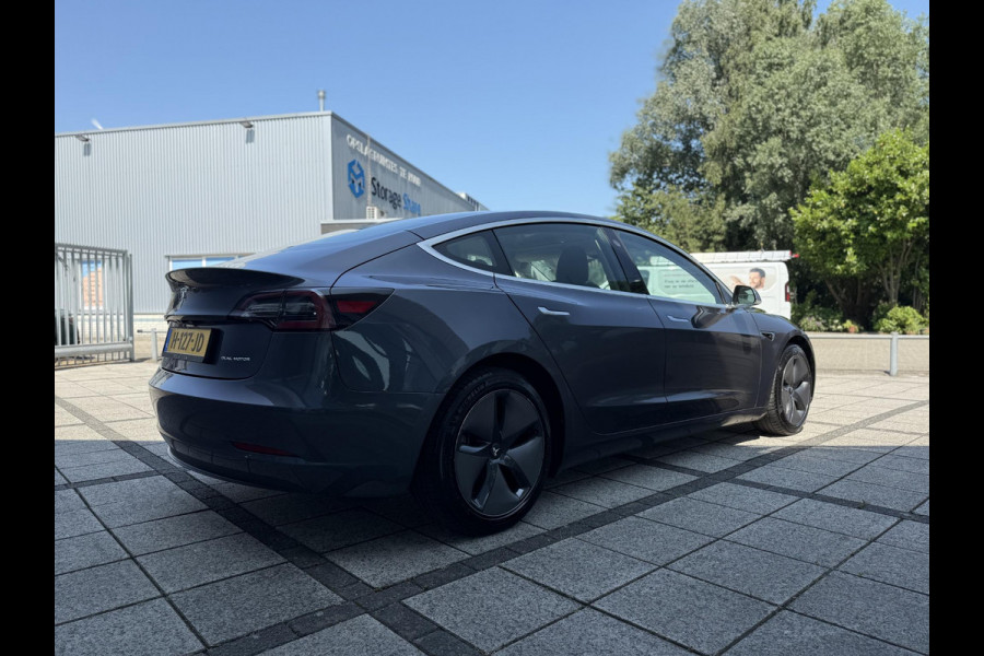 Tesla Model 3 Long Range Dual AWD | Autopilot | Panorama | Leder |