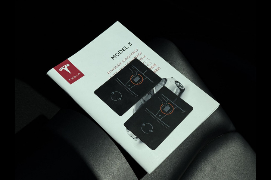 Tesla Model 3 Long Range Dual AWD | Autopilot | Panorama | Leder |