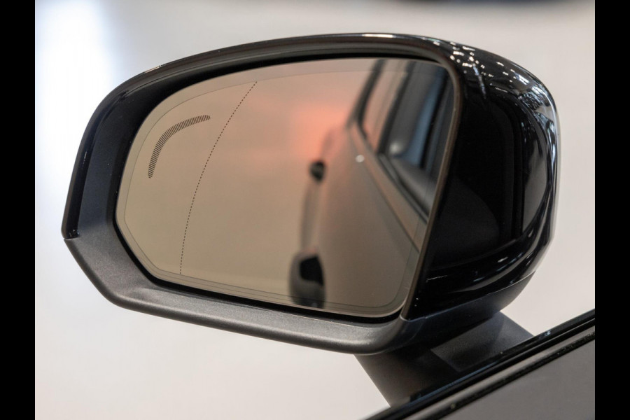 Volvo XC40 2.0 T5 AWD R-Design / 247pk / Trekhaak / Harman kardon / Stoelverwarming voor en achter /