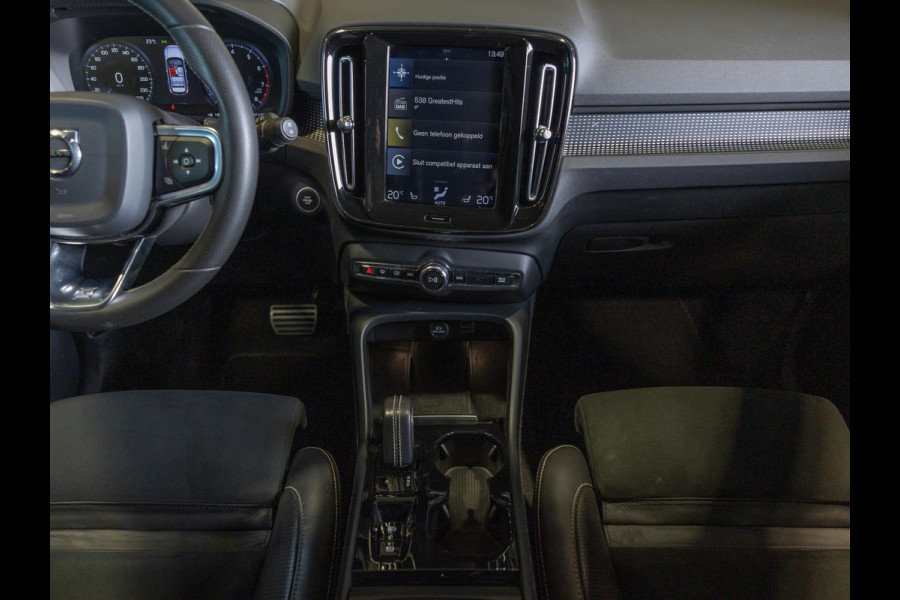Volvo XC40 2.0 T5 AWD R-Design / 247pk / Trekhaak / Harman kardon / Stoelverwarming voor en achter /