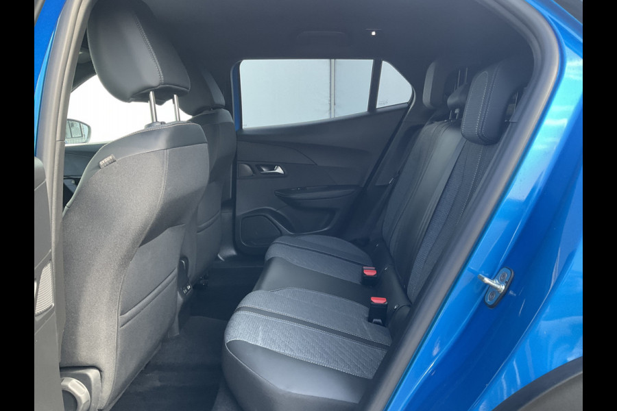Peugeot 2008 1.2 PureTech 130 Allure Automaat 360cam Carplay Nav/Cruise Blue Beauty!