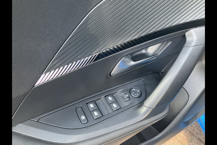 Peugeot 2008 1.2 PureTech 130 Allure Automaat 360cam Carplay Nav/Cruise Blue Beauty!