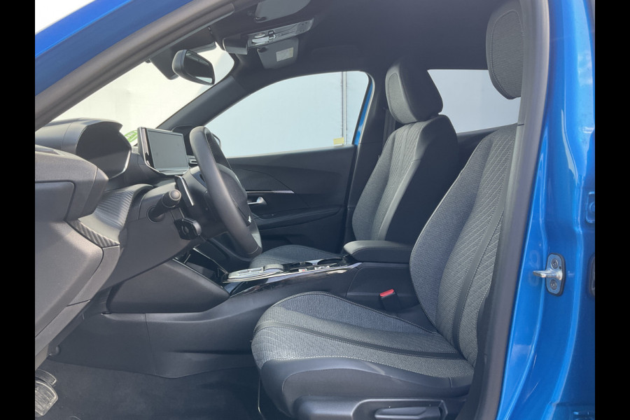 Peugeot 2008 1.2 PureTech 130 Allure Automaat 360cam Carplay Nav/Cruise Blue Beauty!