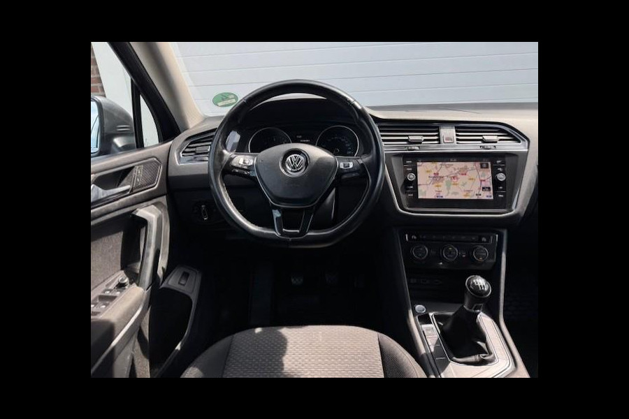 Volkswagen Tiguan Allspace 2.0 TDI Trendline 7p. - LED