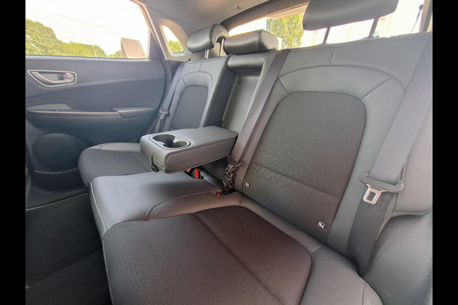 Hyundai Kona EV Fashion 64 kWh | WLPT 480 km | NAVI | Adaptive CC | Climate | Full LED | (occasion)