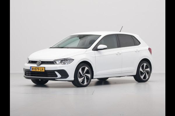 Volkswagen Polo 1.0 TSI 95pk Life Navi via App Pdc Trekhaak Lm Velgen 87